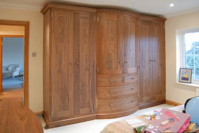 Croydon Wardrobe 1
