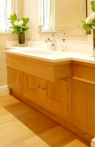 Chobham Sink Unit
